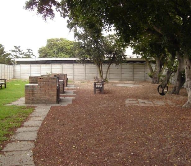2 Bedroom Property for Sale in Parow North Western Cape